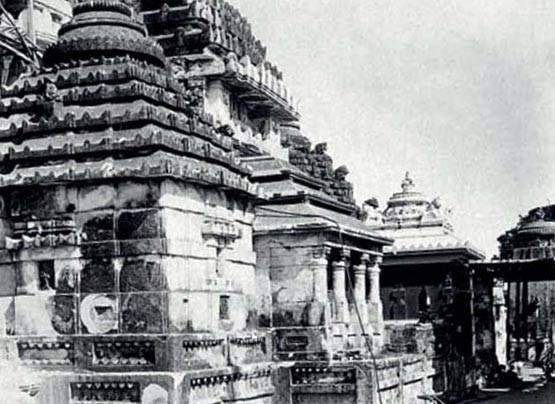 सबरीमाला में हरी झंडी, मगर इन मंदिरों में अब भी महिलाओं पर बैन