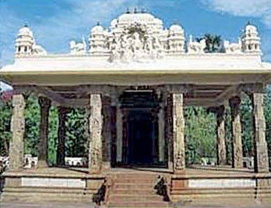 सबरीमाला में हरी झंडी, मगर इन मंदिरों में अब भी महिलाओं पर बैन