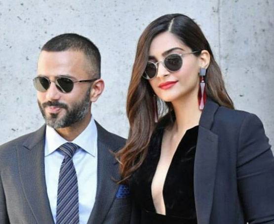 सोनम कपूर ने आनंद संग मनाया नेशनल बॉयफ्रेंड डे, ल‍िखी ये पोस्ट