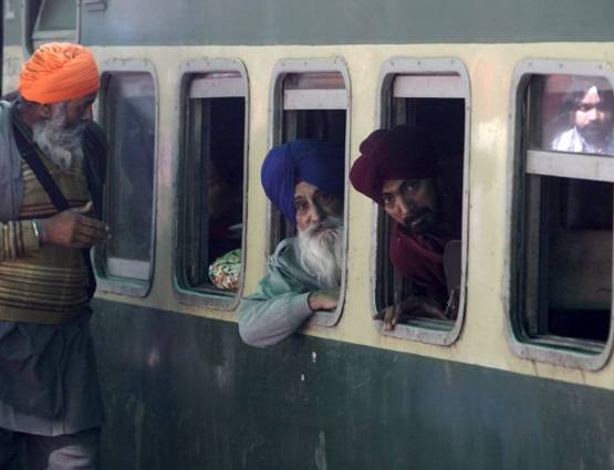 त्योहारी सीजन: रेलवे इन रूटों पर चलाएगी 9 स्पेशल ट्रेन, ये है लिस्ट