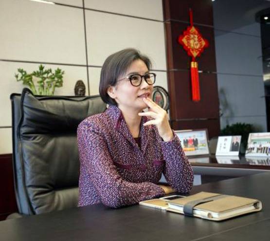 अमेरिका- चीन के झगड़े में पिसी ये अमीर, साफ हुई 66% दौलत