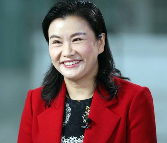 अमेरिका- चीन के झगड़े में पिसी ये अमीर, साफ हुई 66% दौलत