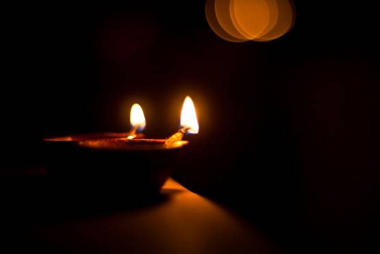 Diwali 2018: अलग-अलग मनोकामनाओं के लिए कौन से दीपक जलाएं?