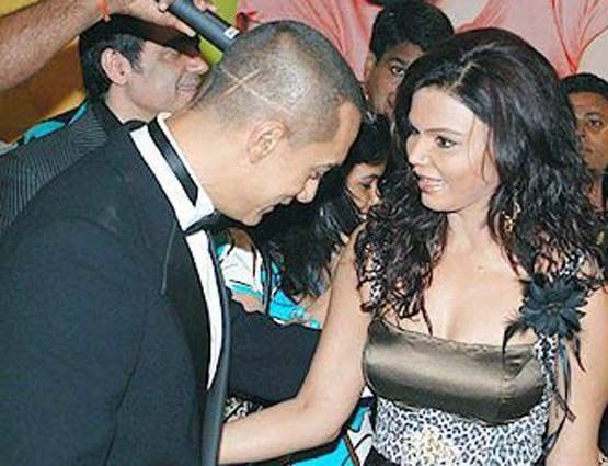 जब इस आइटम गर्ल ने कहा- बाबा रामदेव से शादी करना चाहती हूं