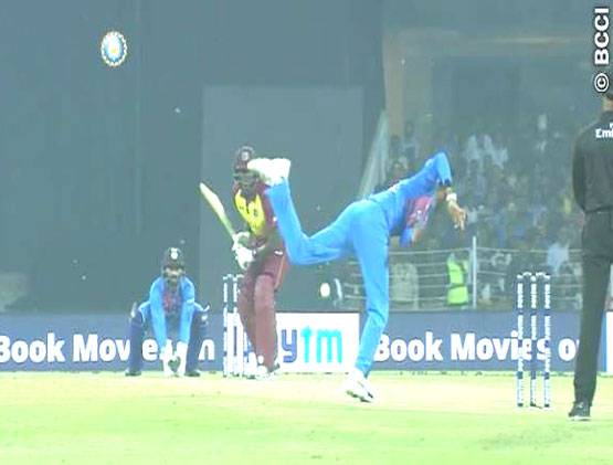 VIDEO: जब स्पिनर ने डाला खतरनाक बाउंसर, हैरान हुए सभी