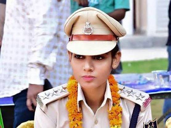 मिलिए- 'कोबरा फोर्स' की पहली महिला अफसर से, थर्राते हैं नक्सली