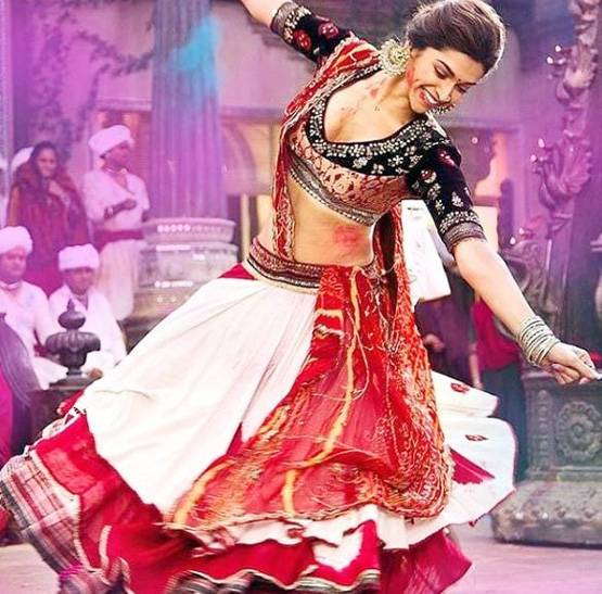 दीप‍वीर की शादी: देखें, जश्न के दूसरे द‍िन की 5 लेटेस्ट तस्वीरें