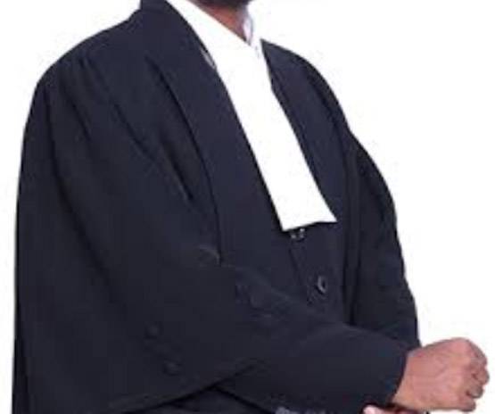 जानें- आखिर क्यों काला कोट पहनते हैं वकील?