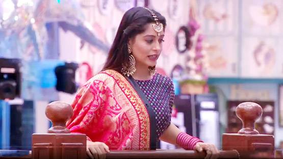 जलोटा की 'जायदाद' पर घमासान, जसलीन बोलीं- बॉयफ्रेंड ने छोड़ दिया