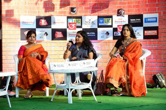 साहित्य आजतक: जावेद के तराने, पीयूष के फसाने, ऐसा रहा पहला दिन