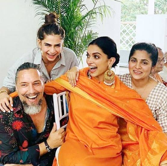 दीप‍वीर की शादी: देखें, जश्न के दूसरे द‍िन की 5 लेटेस्ट तस्वीरें