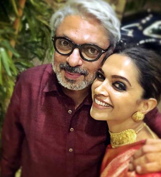 दीपिका पादुकोण और रणवीर सिंह में कौन है ज्यादा अमीर?