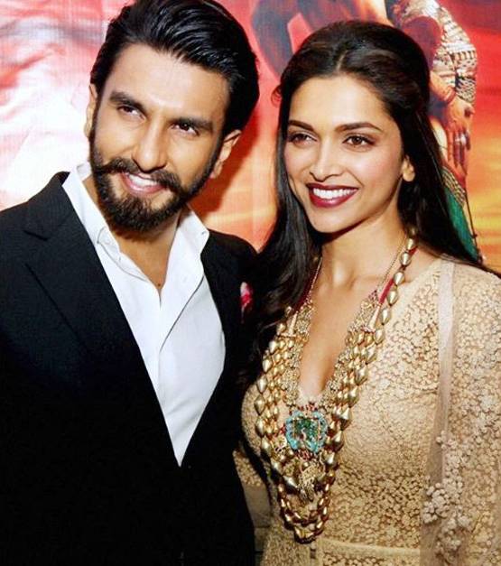 4 Cr की याट से बारात लेकर पहुंचे रणवीर, गाना बजा- मेरी पैंट भी सेक्सी