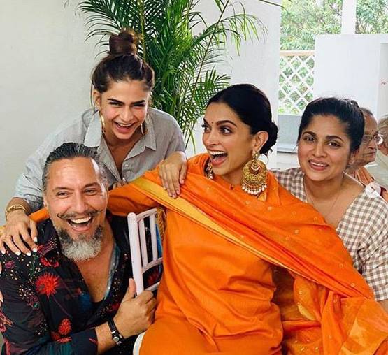 दीपवीर की शादी: नंदी पूजा से आनंद कारज तक, यहां देखें वेडिंग एल्बम