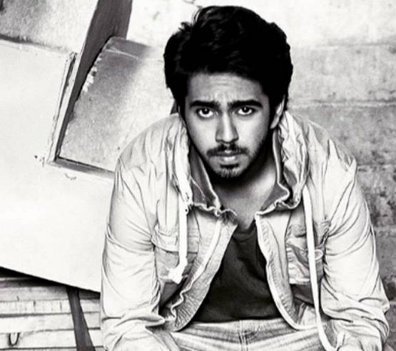 ये हैं हिना खान के रील ब्रदर, अब फिल्मों में आने को तैयार