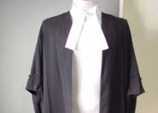 जानें- आखिर क्यों काला कोट पहनते हैं वकील?