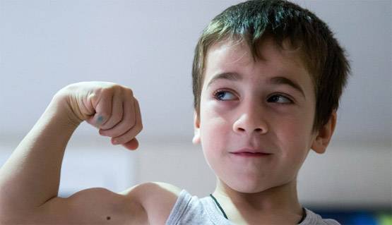 5 साल की उम्र में लगाए 4105  पुश-अप्स, गिफ्ट में मिली मर्सिडीज