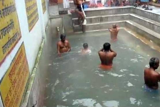 इन 7 जगह पर हमेशा निकलता है गर्म पानी, जानिए क्या है वजह