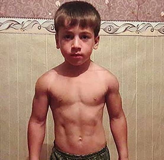 5 साल की उम्र में लगाए 4105  पुश-अप्स, गिफ्ट में मिली मर्सिडीज