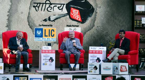 साहित्य आजतक: जावेद के तराने, पीयूष के फसाने, ऐसा रहा पहला दिन