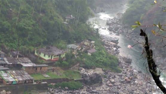 इन 7 जगह पर हमेशा निकलता है गर्म पानी, जानिए क्या है वजह