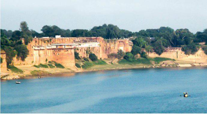 नामकरण संस्कार: किन जगहों के बदले नाम, किन पर चल रही चर्चा