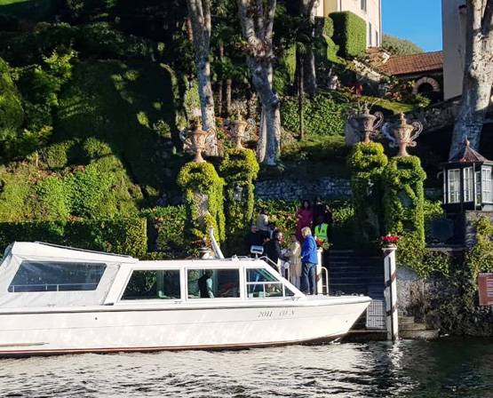 4 Cr की याट से बारात लेकर पहुंचे रणवीर, गाना बजा- मेरी पैंट भी सेक्सी