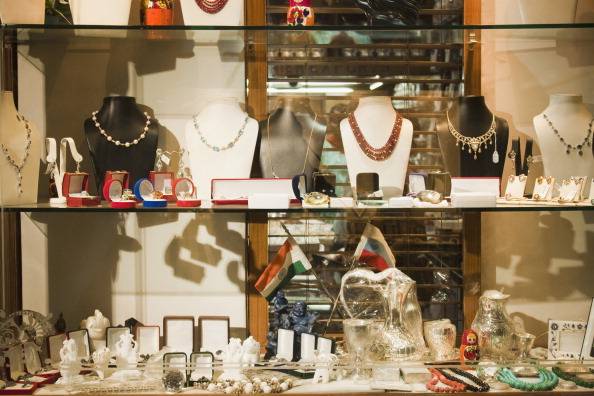 कल धनतेरस पर खरीदने वाले हैं सोना, पहले पढ़ें ये खबर ठगे नहीं जाएंगे