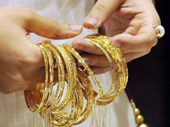 Dhanteras: इन 4 राशियों के लिए शुभ नहीं है सोना, ना करें खरीदारी