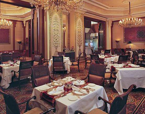 इस पैलेस में होगा दीपवीर का रिसेप्शन, देखें-कितना है आलीशान