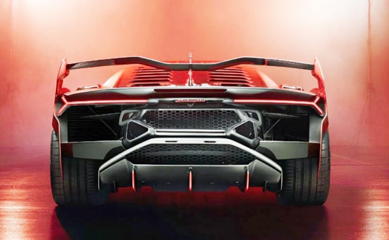 PHOTOS: अपनी तरह की इकलौती है Lamborghini की ये नई सुपरकार