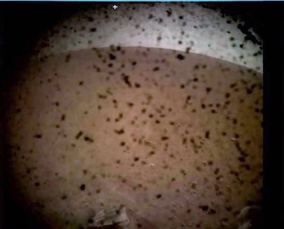 48.2 करोड़ KM लंबा चक्कर...फिर मंगल पर उतरा नासा का 'इनसाइट'