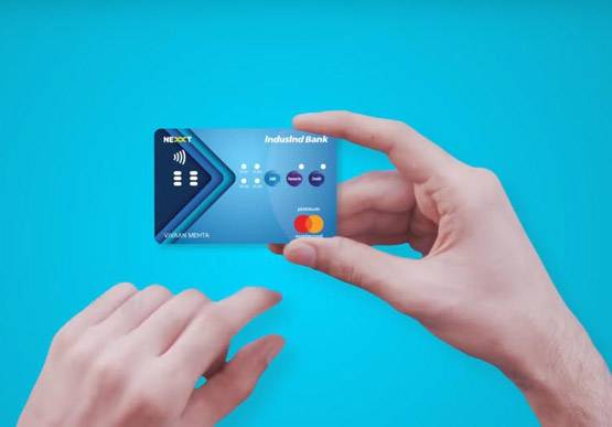 बैटरी से चलने वाला पहला क्रेडिट कार्ड, बटन दबाओ, सुविधा पाओ