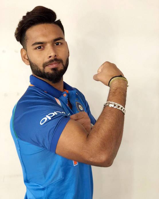 ऑस्ट्रेलिया पहुंचते ही विराट ने इस खिलाड़ी को बताया चैंपियन