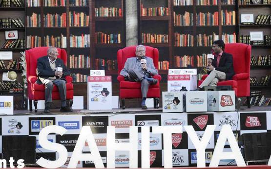 साहित्य आजतक: वैचारिक महाकुंभ में जुटे कलम के कई सिपाही