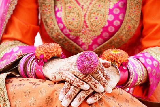 लाचार लड़की से फर्जी शादी, यूं विदेश जाने की कोशिश कर रहे भारतीय!