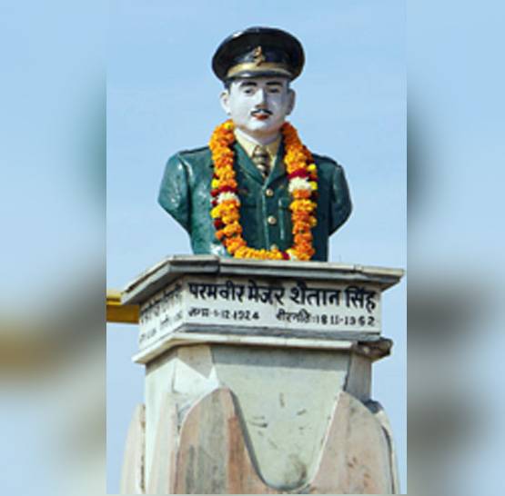 कहानी भारत-चीन युद्ध के हीरो शैतान सिंह की, बर्फ में मिला था शव