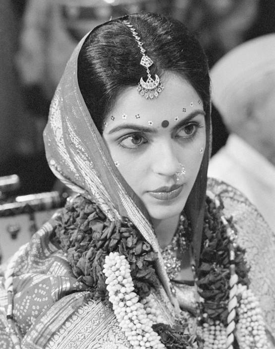 33 साल पहले जब नीता बनी थीं मुकेश अंबानी की दुल्हन, देखें तस्वीरें