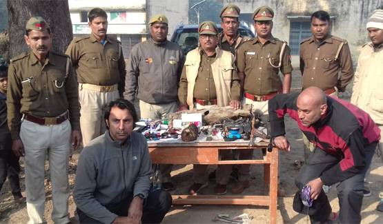 जंगली मुर्गा, सांभर की खाल, राइफल: देखें रंधावा के पास क्या-क्या मिला