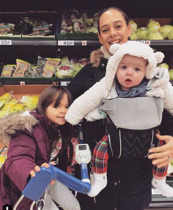 क्या पापा बनने वाले हैं युवी? हेजल के लुक से चर्चाओं का बाजार गर्म