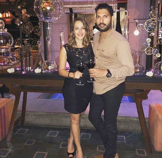 क्या पापा बनने वाले हैं युवी? हेजल के लुक से चर्चाओं का बाजार गर्म