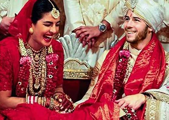 'जेठानी' सोफी संग प्रियंका ने किया फुगड़ी डांस, Viral हुई फोटो