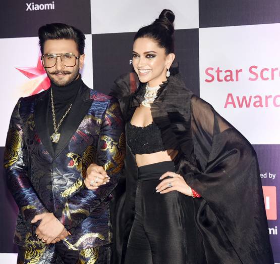 स्टार स्क्रीन: रणवीर को बेस्ट एक्टर अवॉर्ड, भावुक हुईं दीपिका