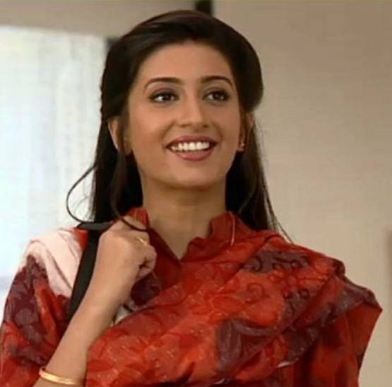 स्मृति ईरानी ने पति के साथ डाली तस्वीर, हंसकर लोट-पोट हुए लोग