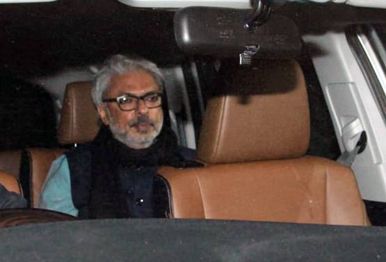 Salman Khan Birthday: दबंग खान की पार्टी में पहुंचे ये सेलेब्स