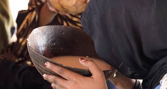 यहां मर्दों को चाहिए मोटी बीवी, केमिकल पीने को मजबूर हैं लड़कियां!