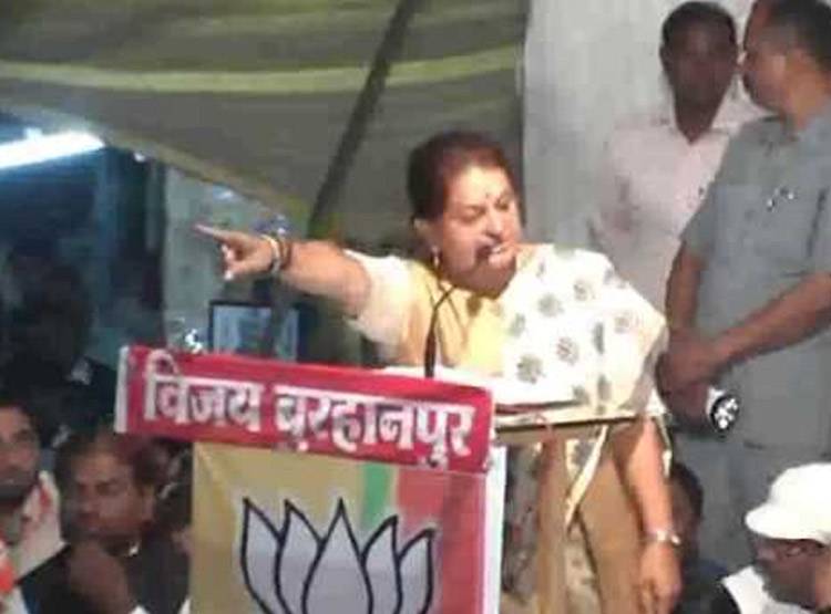 हार के बाद अर्चना चिटनीस बोलीं- जिसने वोट नहीं दिया रुला दूंगी