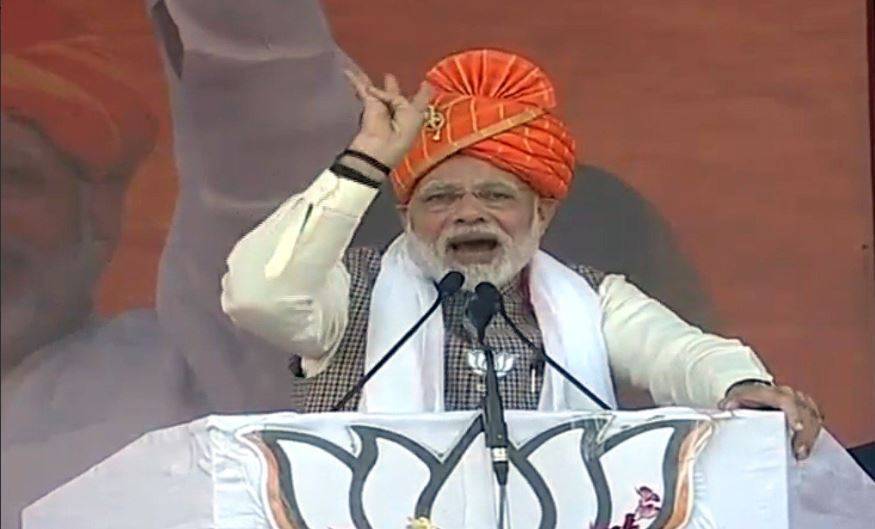 PM मोदी की जुबां पर 68 बार कांग्रेस-नामदार, वसुंधरा तो सिर्फ 6 बार!