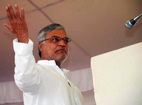 राजस्थान के अगले CM गहलोत या पायलट? या मिलेगा तीसरे को मौका