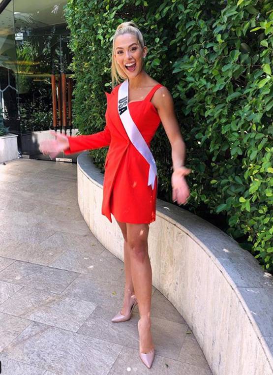 अंग्रेजी नहीं बोलने पर मिस USA ने उड़ाया मिस वियतनाम का मजाक